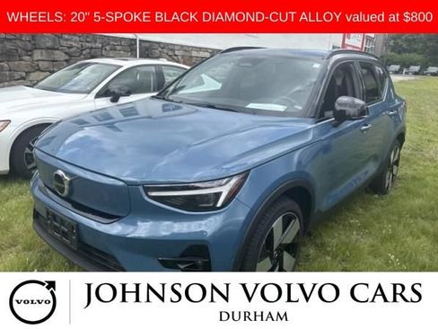 Used 2024 Volvo XC40 Recharge Plus w/ Protection Package Premier RWD image 1