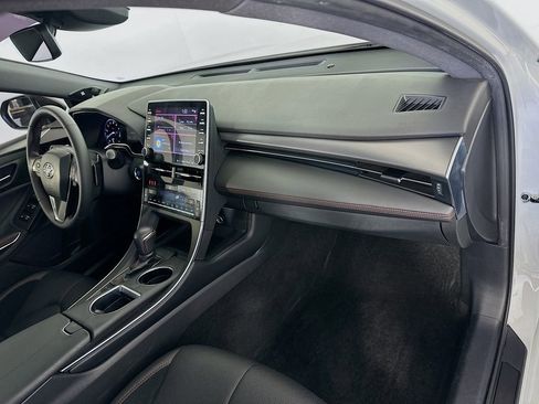 Used 2021 Toyota Avalon TRD image 29