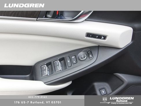 Used 2019 Honda Accord EX-L image 13