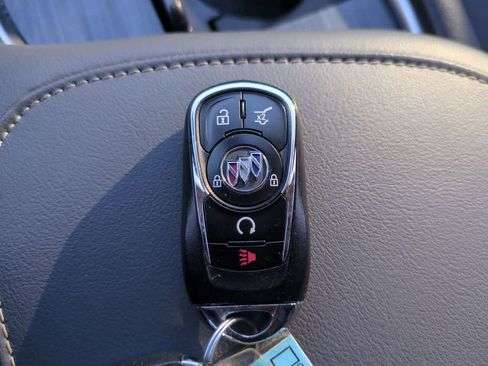 Used 2020 Buick Enclave Essence w/ Sound and Sites Package image 30