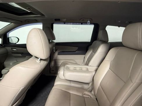 Used 2016 Honda Odyssey EX-L image 35