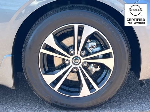 Certified 2022 Nissan Sentra SV w/ Trunk Package FWD image 8