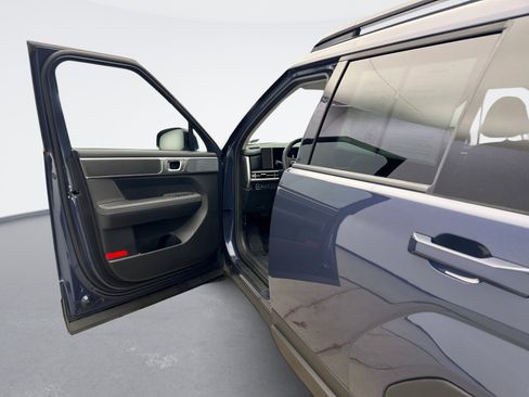 Used 2025 Hyundai Santa Fe XRT AWD/4WD image 9