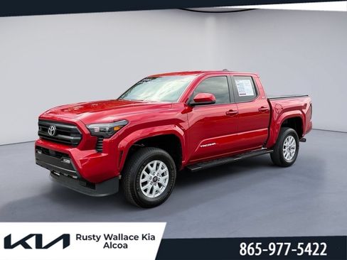 Used 2025 Toyota Tacoma SR5 AWD/4WD image 1