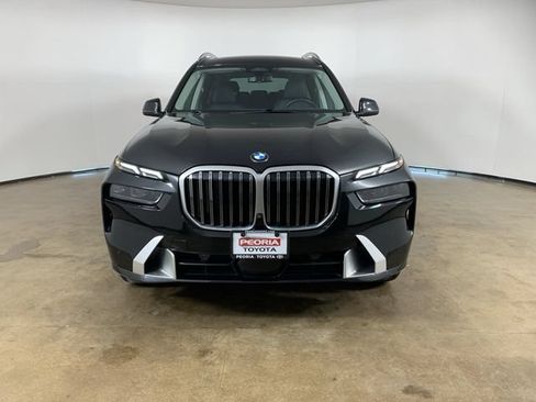 Used 2025 BMW X7 xDrive40i AWD/4WD image 3