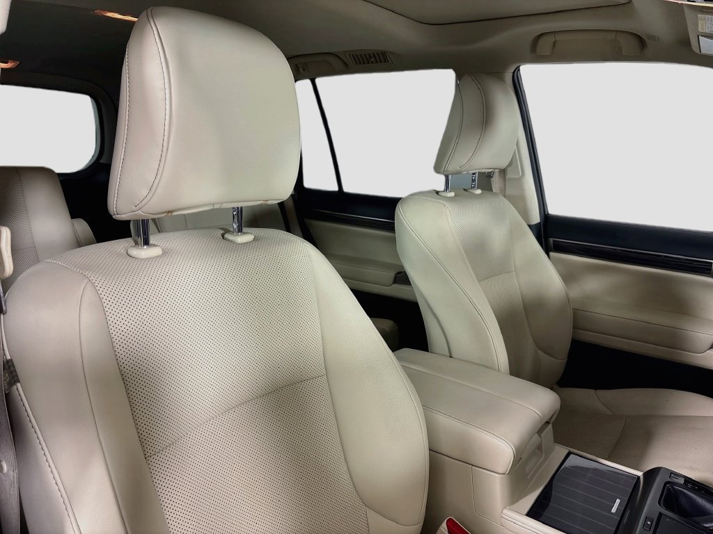 Used 2023 Lexus GX 460 Premium AWD/4WD image 32