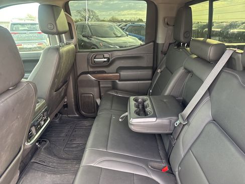 Used 2020 GMC Sierra 1500 SLT image 34
