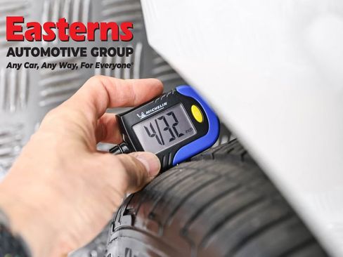 Used 2024 BMW 430i Convertible w/ M Sport Package image 27