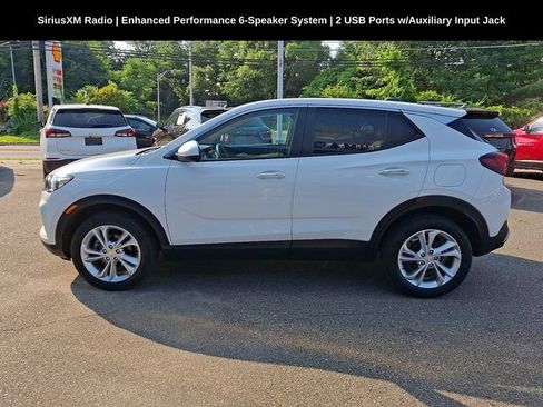 Used 2023 Buick Encore GX Preferred w/ Cold Weather Comfort Package AWD/4WD image 5