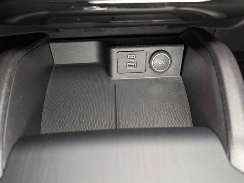 Certified 2021 Ford Escape SEL w/ SEL Stealth AWD Package image 29