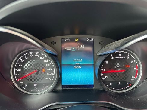 Used 2022 Mercedes-Benz GLC 43 AMG 4MATIC image 9