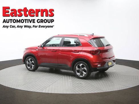 Used 2022 Hyundai Venue Limited image 62