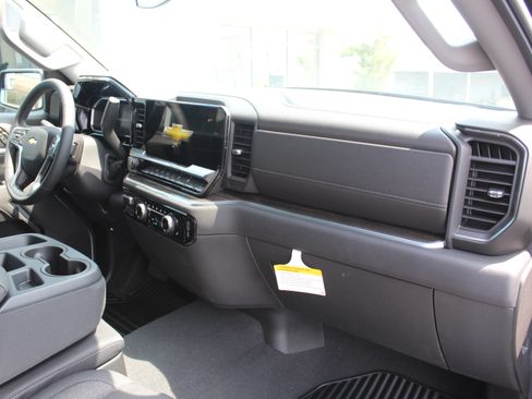 New 2026 Chevrolet Silverado 1500 LT AWD/4WD image 13