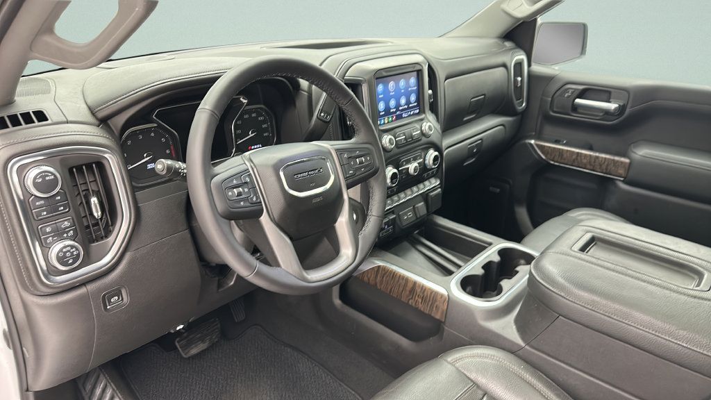 Used 2021 GMC Sierra 1500 Denali w/ Driver Alert Package II AWD/4WD image 14