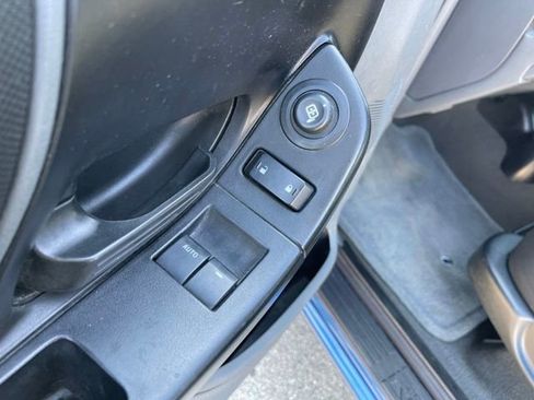 Used 2010 Ford Ranger XLT image 11