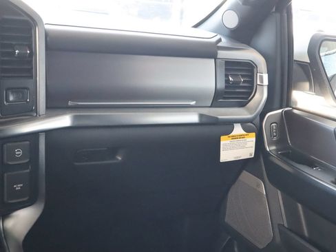 Used 2025 Ford F150 Platinum AWD/4WD image 32