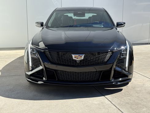 Used 2025 Cadillac CT5 V Blackwing RWD image 3
