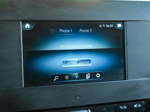 Used 2020 Mercedes-Benz Sprinter 2500 image 26