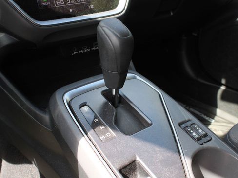 Certified 2025 Subaru Crosstrek 2.5i Premium AWD/4WD image 14