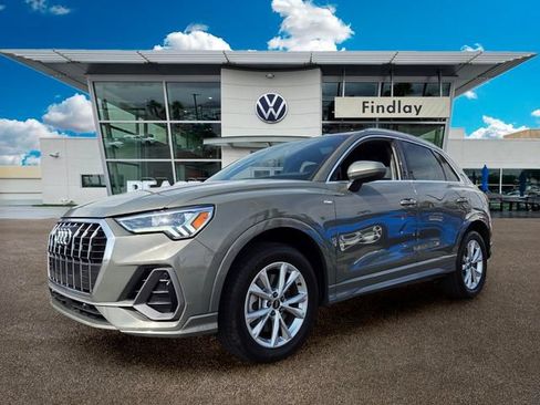 Used 2025 Audi Q3 2.0T Premium AWD/4WD image 2