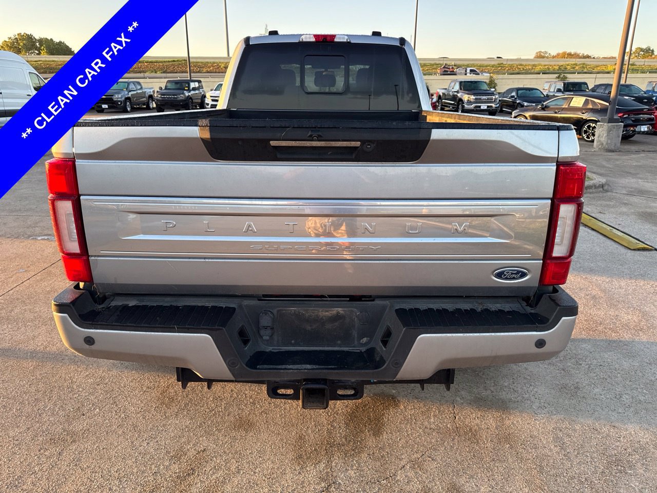 Used 2020 Ford F450 Platinum w/ FX4 Off-Road Package AWD/4WD image 9