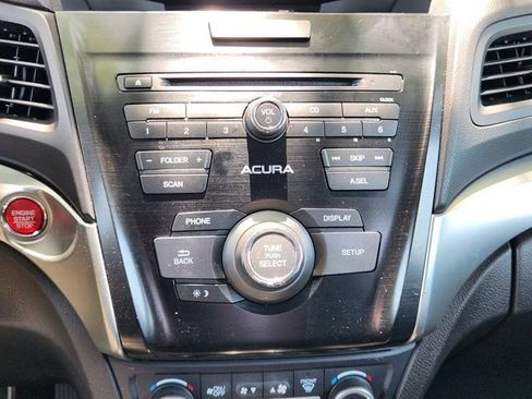 Used 2018 Acura ILX FWD image 19