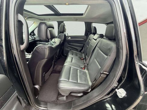 Used 2017 Jeep Grand Cherokee Summit w/ Platinum Series Group AWD/4WD image 25