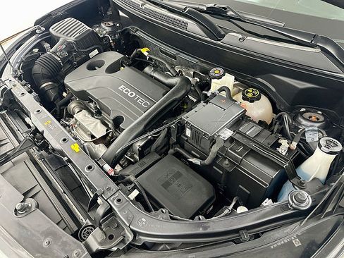 Used 2022 Chevrolet Equinox RS FWD image 29