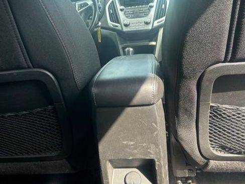 Used 2016 GMC Terrain SLE AWD/4WD image 26