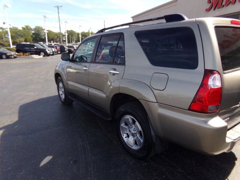 Used 2008 Toyota 4Runner SR5 image 38