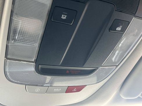 Used 2023 Kia Sportage EX FWD image 34