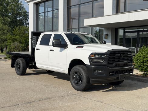 New 2026 RAM 3500 Tradesman AWD/4WD image 2