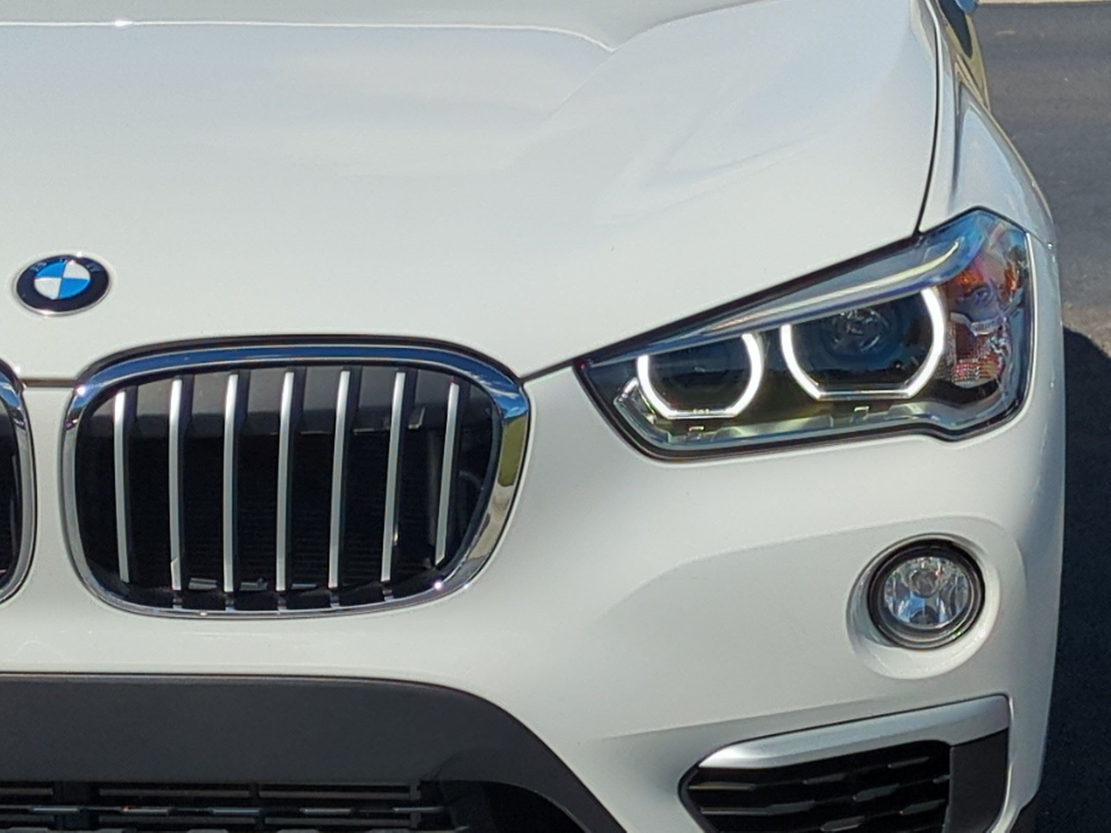 Used 2018 BMW X1 xDrive28i w/ Premium Package AWD/4WD image 6