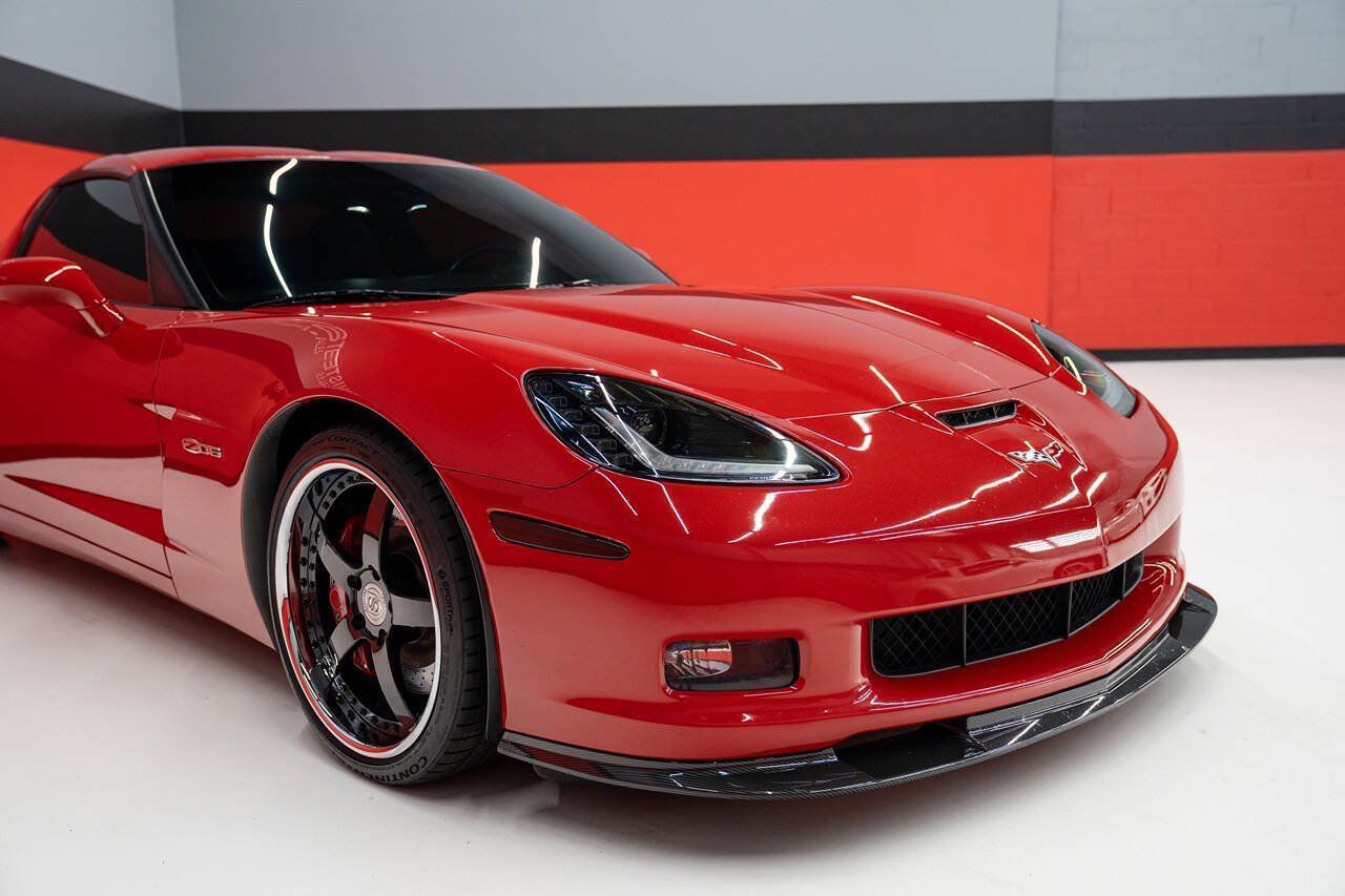 Used 2007 Chevrolet Corvette Z06 w/ Preferred Equipment Group RWD image 8