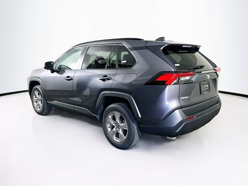 Used 2025 Toyota RAV4 XLE FWD image 5