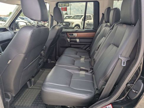 Used 2015 Land Rover LR4 HSE LUX image 14