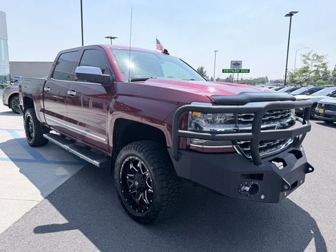 Used 2017 Chevrolet Silverado 1500 LTZ w/ High Desert Package AWD/4WD image 3