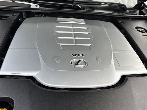 Used 2013 Lexus LS 460 L image 30