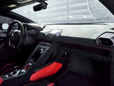 Used 2023 Lamborghini Huracan STO image 46