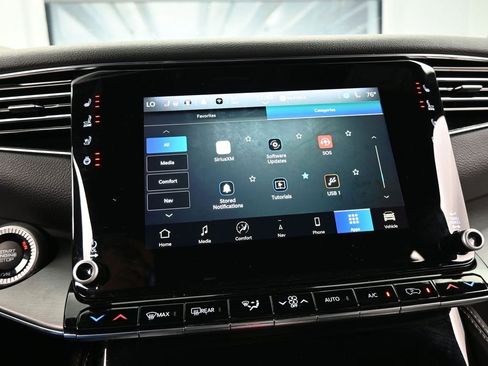 Used 2023 Jeep Wagoneer Series II image 26