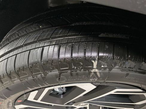 New 2026 Hyundai Tucson Limited image 35