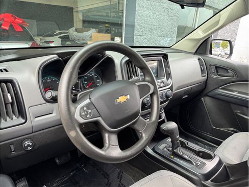 Used 2018 Chevrolet Colorado W/T w/ WT Convenience Package image 20