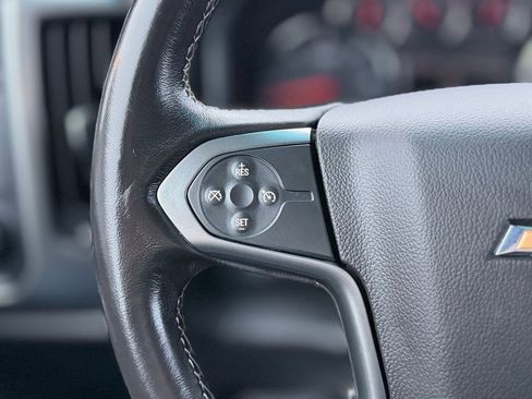 Used 2018 Chevrolet Silverado 1500 LT w/ All Star Edition image 9