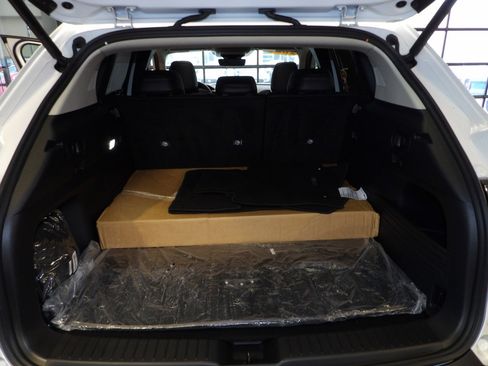 Used 2025 MAZDA CX-50 AWD 2.5 Hybrid w/ Weather Package image 20