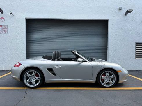 Used 2006 Porsche Boxster S RWD image 7
