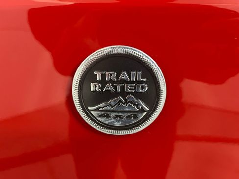 Used 2017 Jeep Wrangler Unlimited Rubicon w/ Connectivity Group image 37