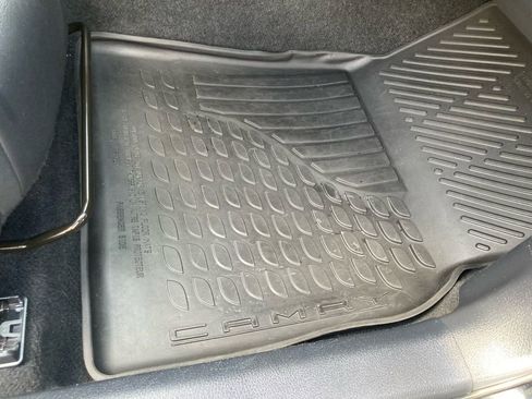 Used 2023 Toyota Camry SE image 36