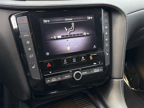 Used 2020 INFINITI QX50 Luxe w/ Navigation Package image 5