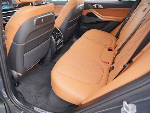 New 2026 BMW X5 sDrive40i w/ M Sport Package RWD image 18