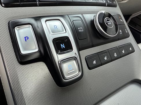 Used 2021 Hyundai Palisade Limited image 30